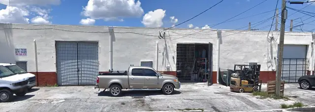 509 NW 72nd St, Miami
