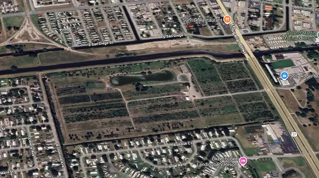 1010 US-27, Clewiston