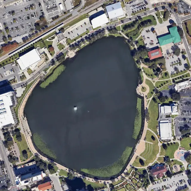 Lake Mirror, Lakeland