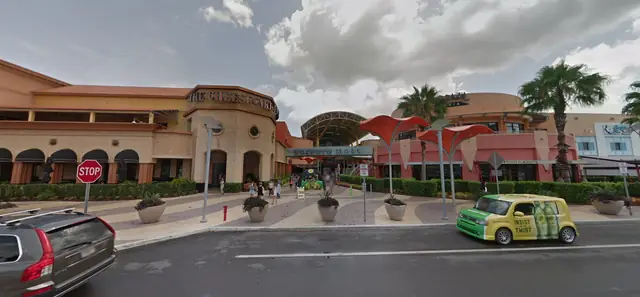 Dolphin Mall, Miami