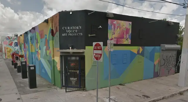 299 NW 25th St, Miami