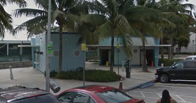 Public Restrooms, Miami Beach