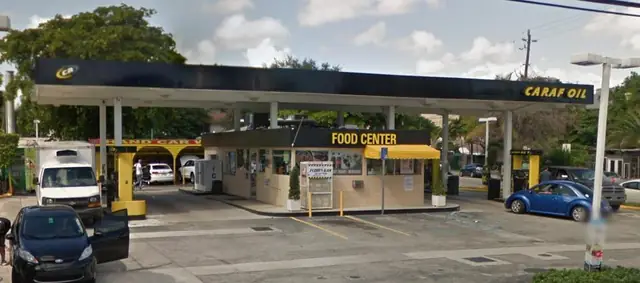 Caraf Oil Gas Station, Miami