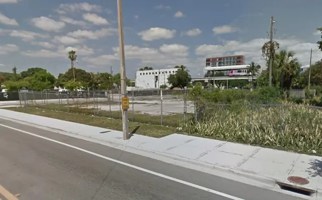 Parking Lot, Miami